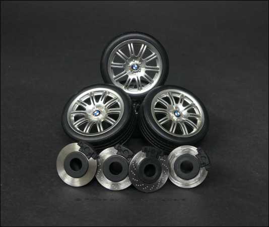 1:12 BMW E46 M3 Coupe Felgensatz